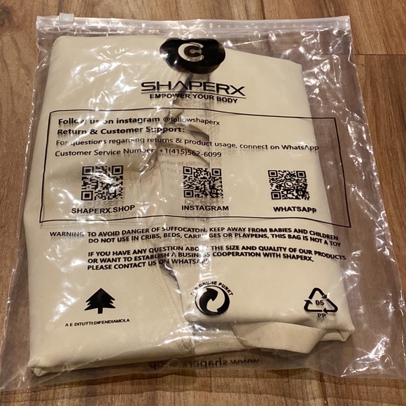 Shapers woman’s bodysuit - Picture 3 of 5